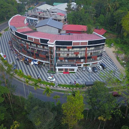 Wayanad Royal Crown Hotel Kalpatta Exterior foto